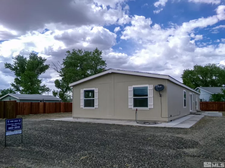 6 Smoketree, Yerington, Nevada 89447, 4 Bedrooms Bedrooms, ,2 BathroomsBathrooms,Residential,Residential,Smoketree,250005736