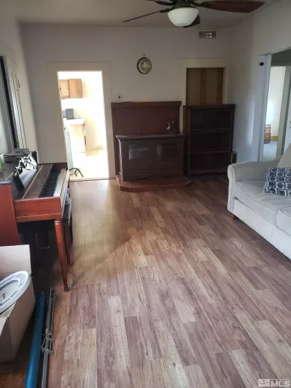 325 Gould, Reno, Nevada 89502, 2 Bedrooms Bedrooms, ,1 BathroomBathrooms,Residential,Residential,Gould,250002635