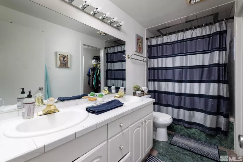 2475 Kings, Reno, Nevada 89503, 3 Bedrooms Bedrooms, ,2 BathroomsBathrooms,Residential,Residential,Kings,250005239