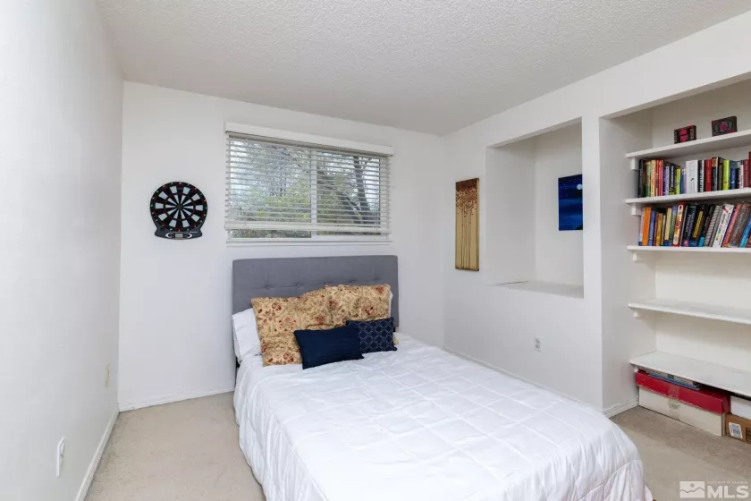 2475 Kings, Reno, Nevada 89503, 3 Bedrooms Bedrooms, ,2 BathroomsBathrooms,Residential,Residential,Kings,250005239