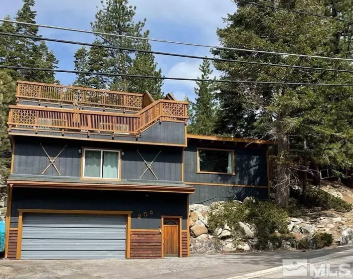 256 Benjamin, Stateline, Nevada 89449, 5 Bedrooms Bedrooms, ,6 BathroomsBathrooms,Residential,Residential,Benjamin,230013244
