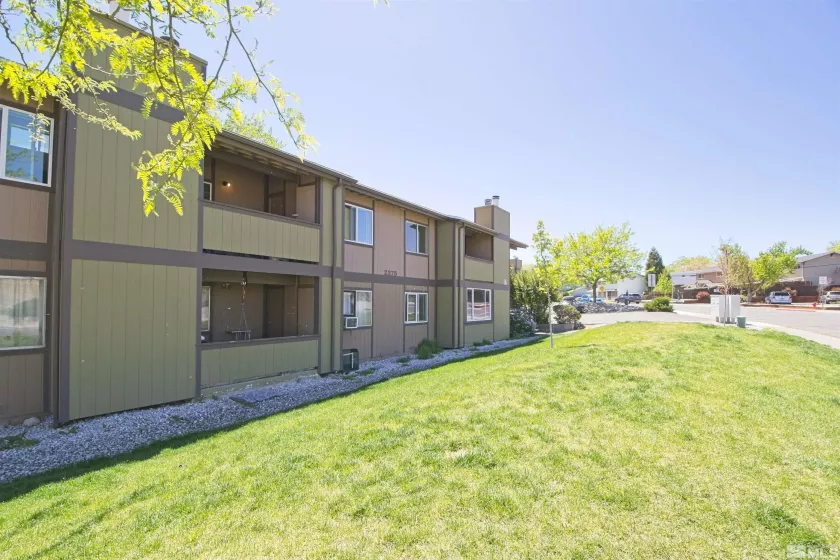 2375 Tripp, Reno, Nevada 89512, 2 Bedrooms Bedrooms, ,2 BathroomsBathrooms,Residential,Residential,Tripp,250005780