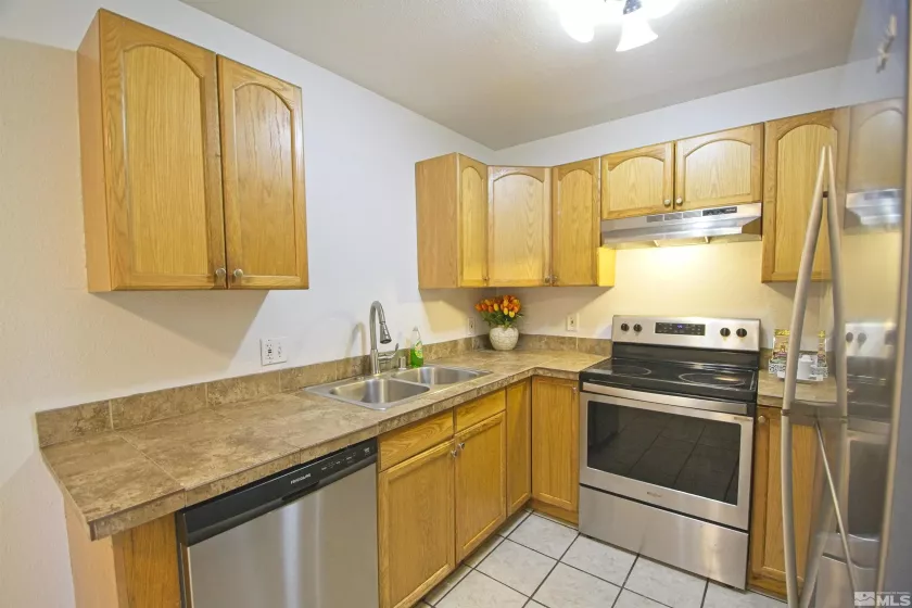 2375 Tripp, Reno, Nevada 89512, 2 Bedrooms Bedrooms, ,2 BathroomsBathrooms,Residential,Residential,Tripp,250005780