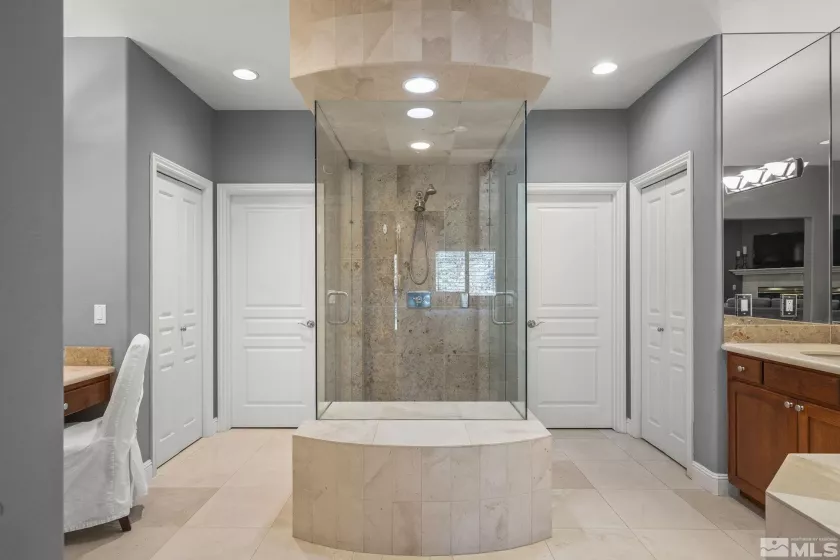 1203 Kachina, Reno, Nevada 89511, 3 Bedrooms Bedrooms, ,3 BathroomsBathrooms,Residential,Residential,Kachina,250005665