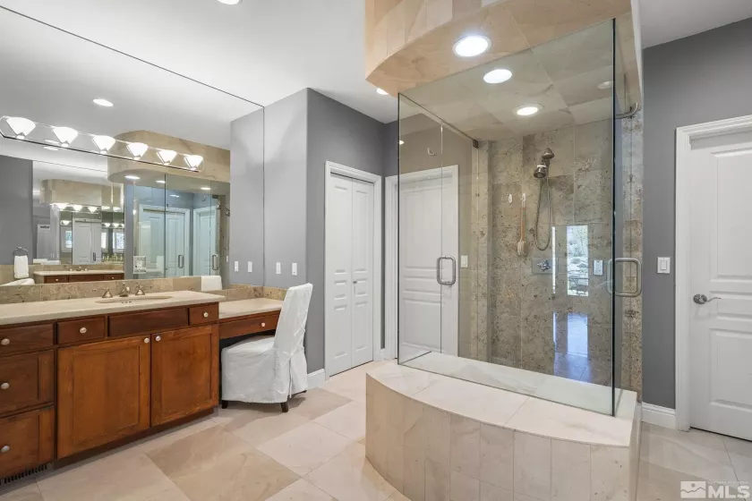 1203 Kachina, Reno, Nevada 89511, 3 Bedrooms Bedrooms, ,3 BathroomsBathrooms,Residential,Residential,Kachina,250005665