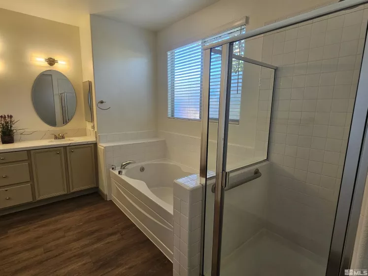 4766 Wood Thrush, Sparks, Nevada 89436, 3 Bedrooms Bedrooms, ,2 BathroomsBathrooms,Residential,Residential,Wood Thrush,250005119
