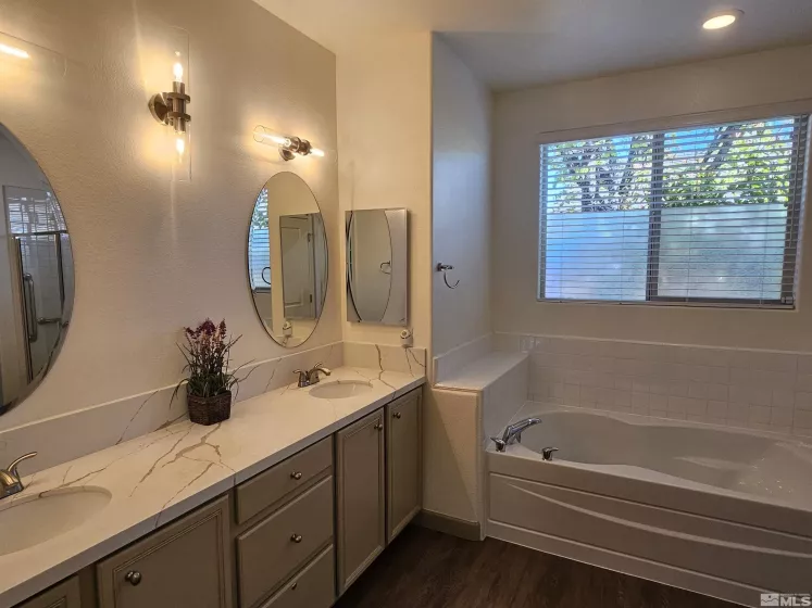4766 Wood Thrush, Sparks, Nevada 89436, 3 Bedrooms Bedrooms, ,2 BathroomsBathrooms,Residential,Residential,Wood Thrush,250005119