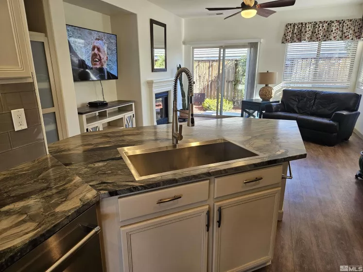 4766 Wood Thrush, Sparks, Nevada 89436, 3 Bedrooms Bedrooms, ,2 BathroomsBathrooms,Residential,Residential,Wood Thrush,250005119