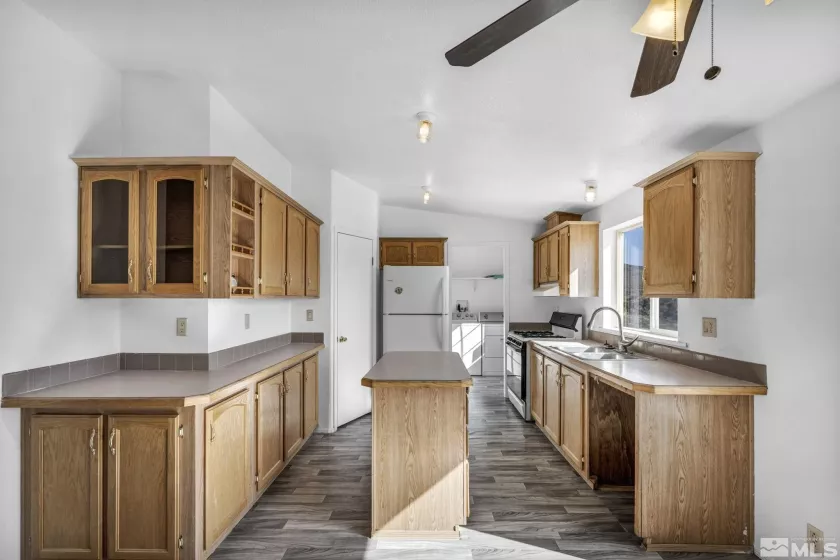 613 Magnetic, Dayton, Nevada 89403, 3 Bedrooms Bedrooms, ,2 BathroomsBathrooms,Residential,Residential,Magnetic,250005292