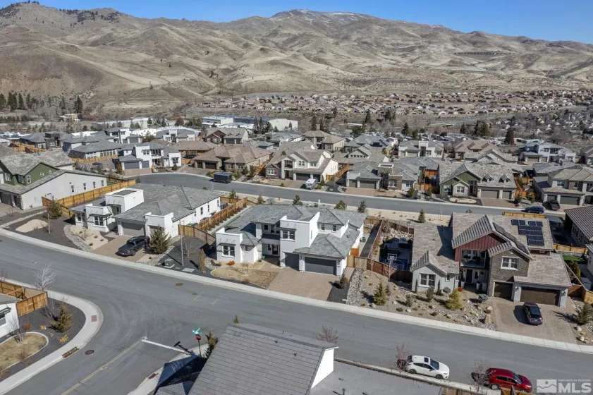 9139 ERICKSON, Verdi, Nevada 89439, 4 Bedrooms Bedrooms, ,4 BathroomsBathrooms,Residential,Residential,ERICKSON,250002395