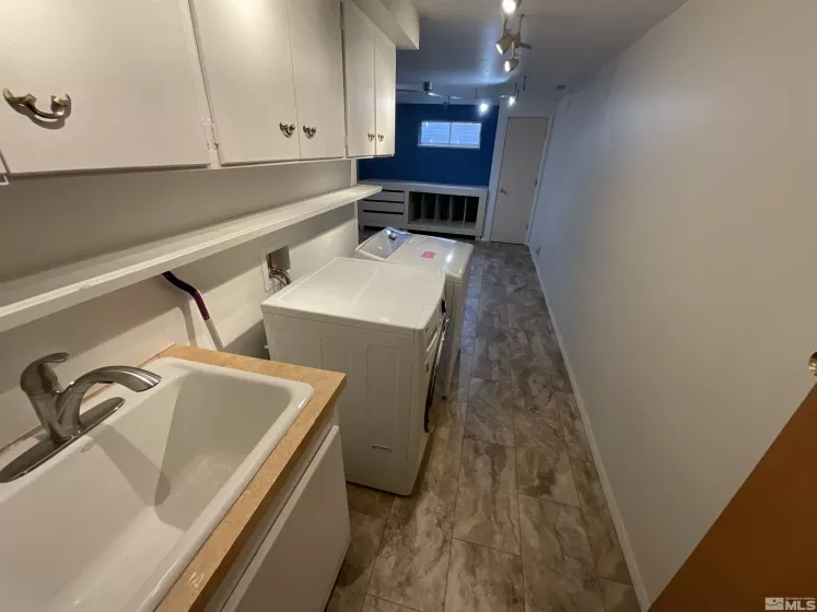 3365 Marthiam, Reno, Nevada 89509, 4 Bedrooms Bedrooms, ,3 BathroomsBathrooms,Residential,Residential,Marthiam,250002729