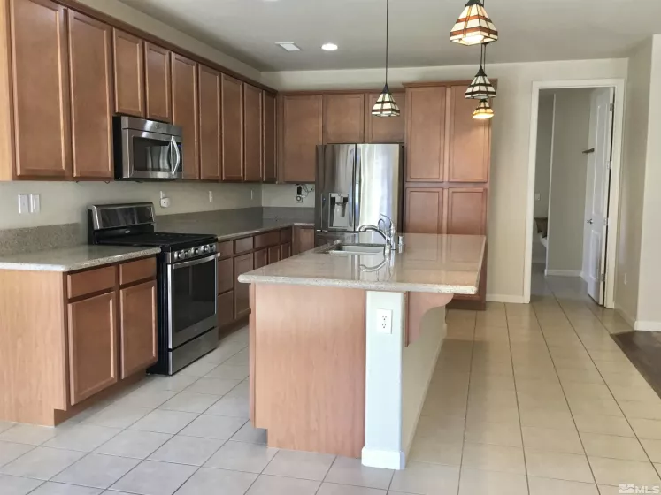 1467 Bluewood, Reno, Nevada 89523, 4 Bedrooms Bedrooms, ,3 BathroomsBathrooms,Residential Lease,Manufactured,Bluewood,250005418