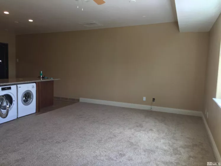 474 Sunshine, Reno, Nevada 89502, ,1 BathroomBathrooms,Residential Lease,Manufactured,Sunshine,250003402