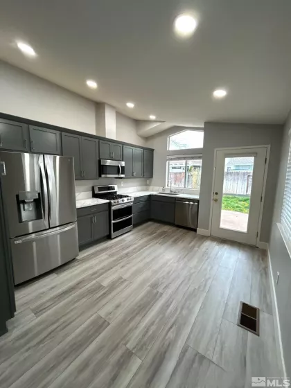7577 Water View, Reno, Nevada 89511, 2 Bedrooms Bedrooms, ,2 BathroomsBathrooms,Residential Lease,Manufactured,Water View,250004909
