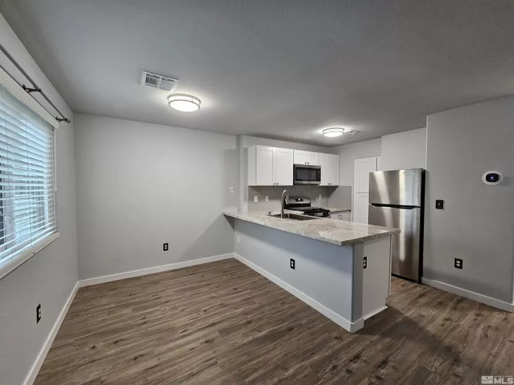 5625 Vista Luna, Sparks, Nevada 89436, 2 Bedrooms Bedrooms, ,3 BathroomsBathrooms,Residential Lease,Manufactured,Vista Luna,250002605