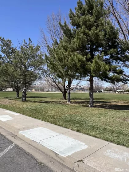 5020 Tahiti, Reno, Nevada 89502, 2 Bedrooms Bedrooms, ,1 BathroomBathrooms,Residential Lease,Manufactured,Tahiti,240012691