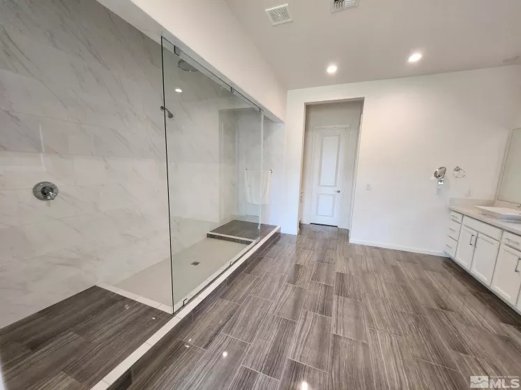 2257 Cold Creek, Reno, Nevada 89523, 5 Bedrooms Bedrooms, ,6 BathroomsBathrooms,Residential Lease,Manufactured,Cold Creek,250004293