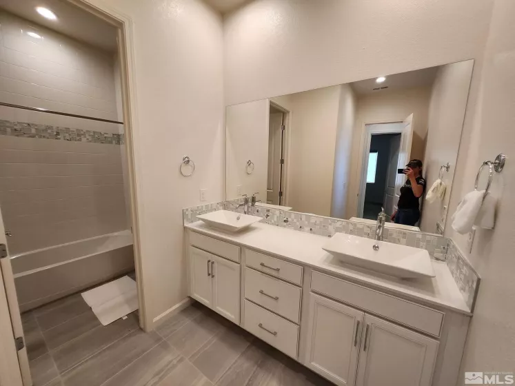 2257 Cold Creek, Reno, Nevada 89523, 5 Bedrooms Bedrooms, ,6 BathroomsBathrooms,Residential Lease,Manufactured,Cold Creek,250004293