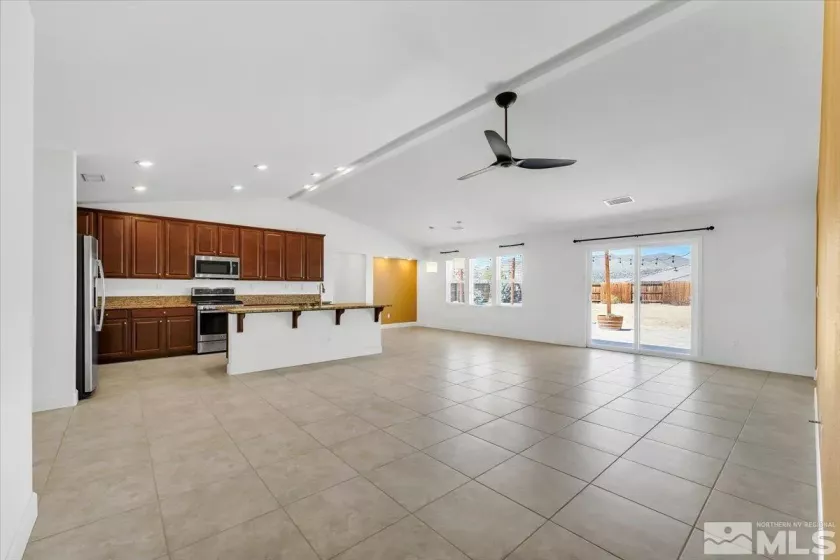 2103 Lanstar, Sparks, Nevada 89441, 4 Bedrooms Bedrooms, ,3 BathroomsBathrooms,Residential,Residential,Lanstar,250005826