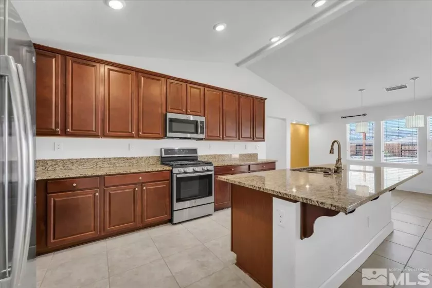 2103 Lanstar, Sparks, Nevada 89441, 4 Bedrooms Bedrooms, ,3 BathroomsBathrooms,Residential,Residential,Lanstar,250005826