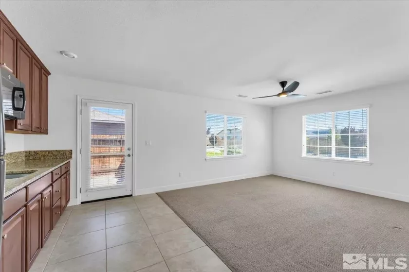 2103 Lanstar, Sparks, Nevada 89441, 4 Bedrooms Bedrooms, ,3 BathroomsBathrooms,Residential,Residential,Lanstar,250005826