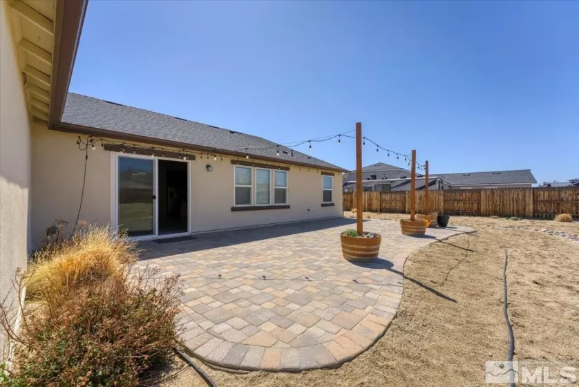2103 Lanstar, Sparks, Nevada 89441, 4 Bedrooms Bedrooms, ,3 BathroomsBathrooms,Residential,Residential,Lanstar,250005826