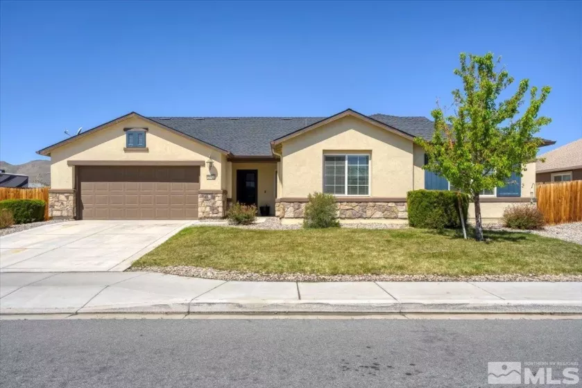2103 Lanstar, Sparks, Nevada 89441, 4 Bedrooms Bedrooms, ,3 BathroomsBathrooms,Residential,Residential,Lanstar,250005826