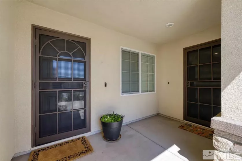 2103 Lanstar, Sparks, Nevada 89441, 4 Bedrooms Bedrooms, ,3 BathroomsBathrooms,Residential,Residential,Lanstar,250005826