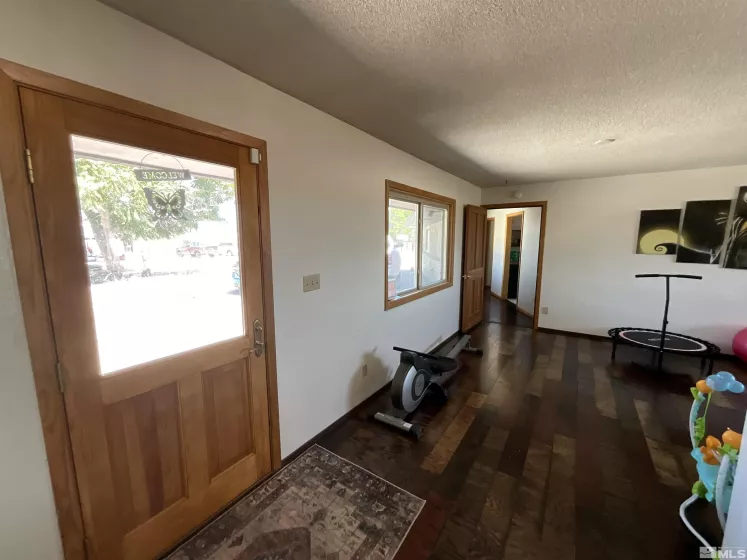 1677 Rio Vista, Fallon, Nevada 89406, 5 Bedrooms Bedrooms, ,3 BathroomsBathrooms,Residential,Residential,Rio Vista,240010763