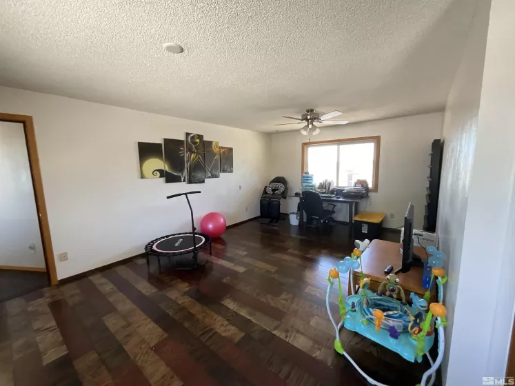 1677 Rio Vista, Fallon, Nevada 89406, 5 Bedrooms Bedrooms, ,3 BathroomsBathrooms,Residential,Residential,Rio Vista,240010763
