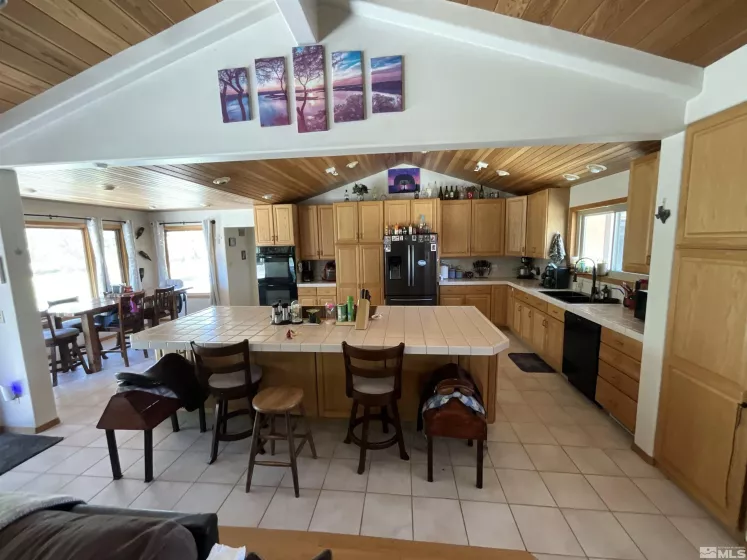 1677 Rio Vista, Fallon, Nevada 89406, 5 Bedrooms Bedrooms, ,3 BathroomsBathrooms,Residential,Residential,Rio Vista,240010763