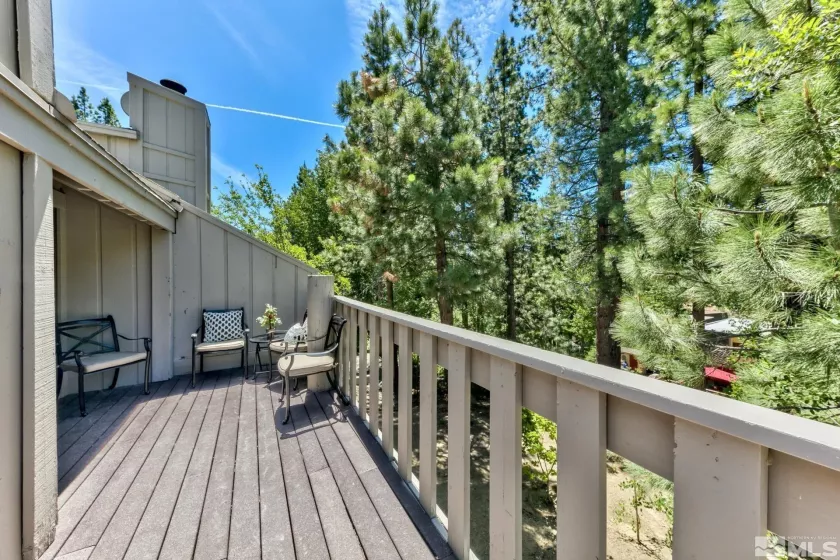 696 Village, Incline Village, Nevada 89451, 2 Bedrooms Bedrooms, ,2 BathroomsBathrooms,Residential,Residential,Village,240012952