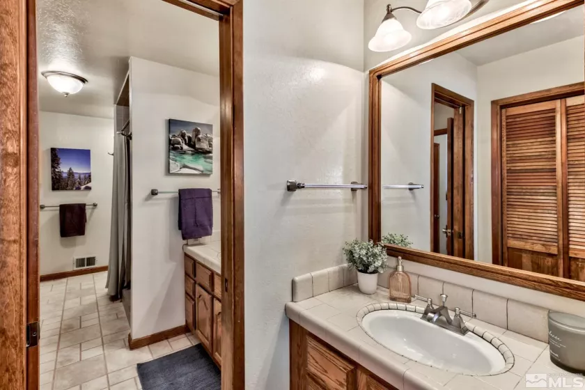 696 Village, Incline Village, Nevada 89451, 2 Bedrooms Bedrooms, ,2 BathroomsBathrooms,Residential,Residential,Village,240012952