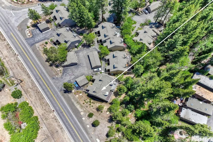 696 Village, Incline Village, Nevada 89451, 2 Bedrooms Bedrooms, ,2 BathroomsBathrooms,Residential,Residential,Village,240012952