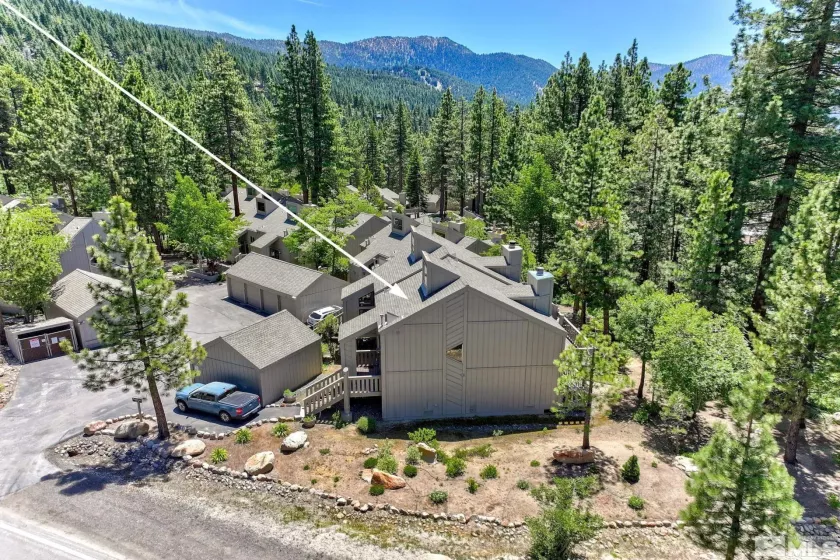 696 Village, Incline Village, Nevada 89451, 2 Bedrooms Bedrooms, ,2 BathroomsBathrooms,Residential,Residential,Village,240012952