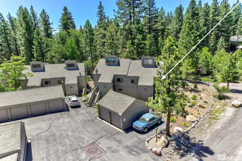 696 Village, Incline Village, Nevada 89451, 2 Bedrooms Bedrooms, ,2 BathroomsBathrooms,Residential,Residential,Village,240012952