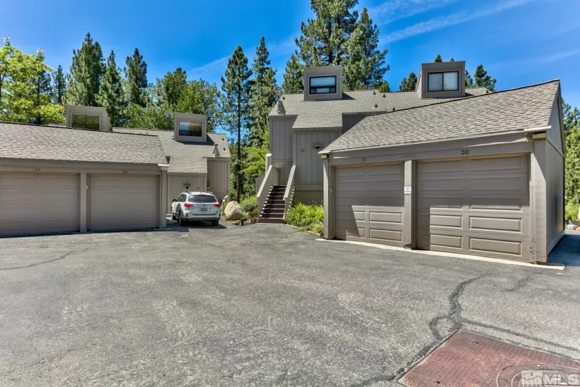 696 Village, Incline Village, Nevada 89451, 2 Bedrooms Bedrooms, ,2 BathroomsBathrooms,Residential,Residential,Village,240012952