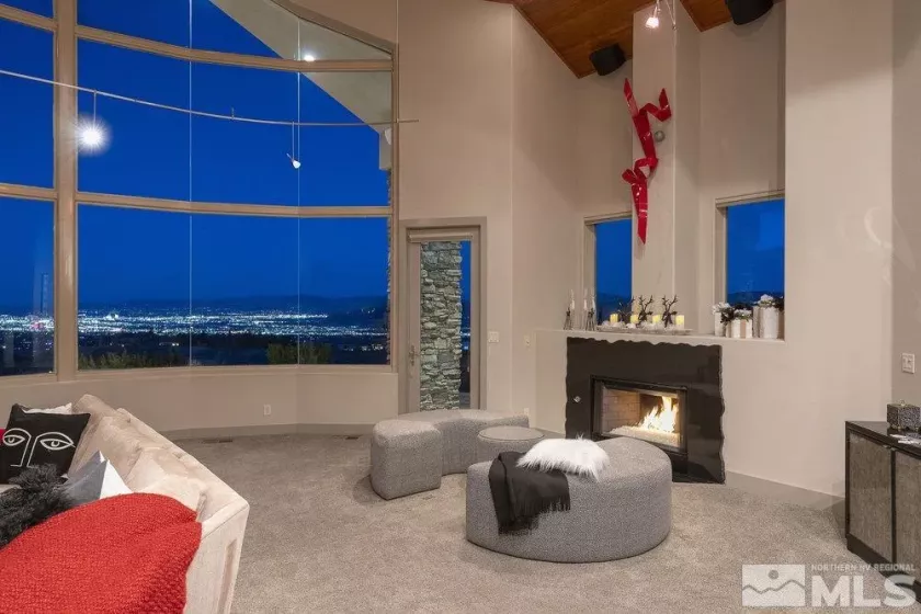 4020 Cocopah, Reno, Nevada 89511, 3 Bedrooms Bedrooms, ,4 BathroomsBathrooms,Residential,Residential,Cocopah,250000115