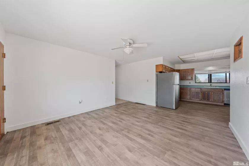 9320 Arrowhead, Reno, Nevada 89506, 3 Bedrooms Bedrooms, ,2 BathroomsBathrooms,Residential,Residential,Arrowhead,250005265