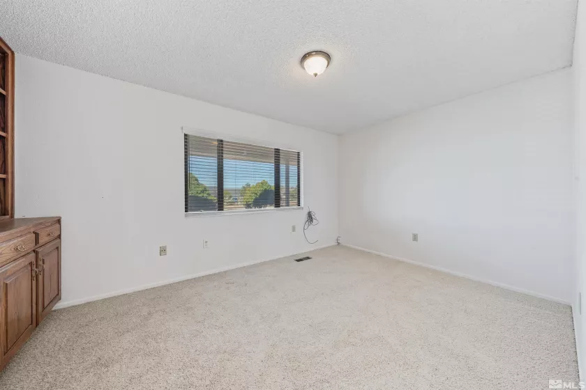 9320 Arrowhead, Reno, Nevada 89506, 3 Bedrooms Bedrooms, ,2 BathroomsBathrooms,Residential,Residential,Arrowhead,250005265