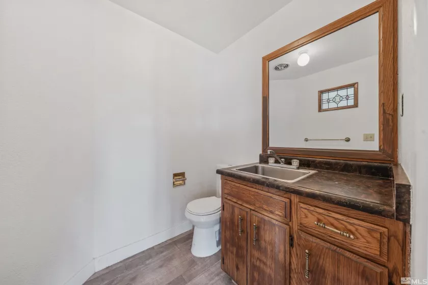 9320 Arrowhead, Reno, Nevada 89506, 3 Bedrooms Bedrooms, ,2 BathroomsBathrooms,Residential,Residential,Arrowhead,250005265
