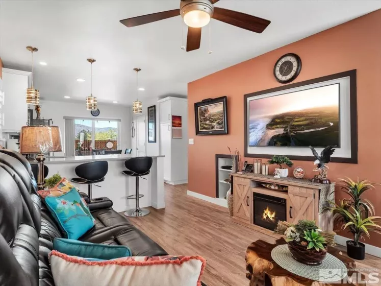3860 Bonnie, Carson City, Nevada 89706, 3 Bedrooms Bedrooms, ,3 BathroomsBathrooms,Residential,Residential,Bonnie,250000083