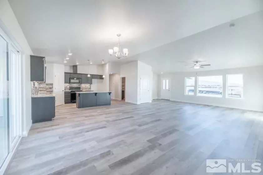 1368 Nevada Pacific, Fernley, Nevada 89408, 4 Bedrooms Bedrooms, ,2 BathroomsBathrooms,Residential,Residential,Nevada Pacific,250001147