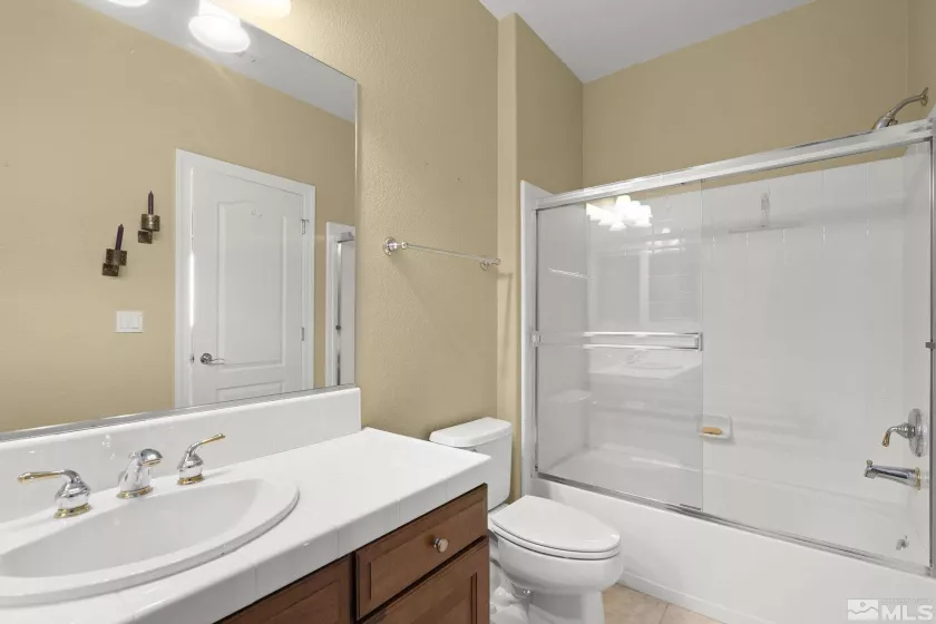 6020 Cour Saint Michelle, Reno, Nevada 89511, 6 Bedrooms Bedrooms, ,6 BathroomsBathrooms,Residential,Residential,Cour Saint Michelle,240014328