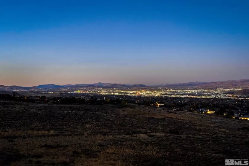 6020 Cour Saint Michelle, Reno, Nevada 89511, 6 Bedrooms Bedrooms, ,6 BathroomsBathrooms,Residential,Residential,Cour Saint Michelle,240014328