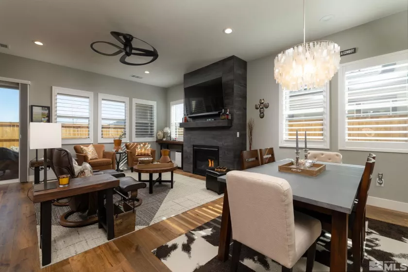 7392 Oakmont, Sparks, Nevada 89436, 2 Bedrooms Bedrooms, ,2 BathroomsBathrooms,Residential,Residential,Oakmont,250003527