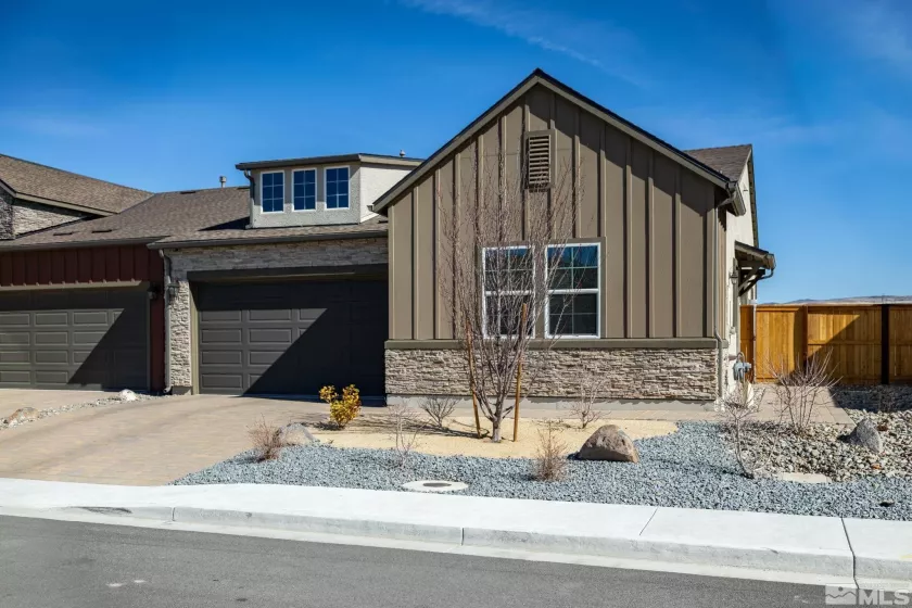 7392 Oakmont, Sparks, Nevada 89436, 2 Bedrooms Bedrooms, ,2 BathroomsBathrooms,Residential,Residential,Oakmont,250003527