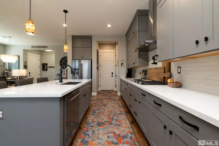 7392 Oakmont, Sparks, Nevada 89436, 2 Bedrooms Bedrooms, ,2 BathroomsBathrooms,Residential,Residential,Oakmont,250003527