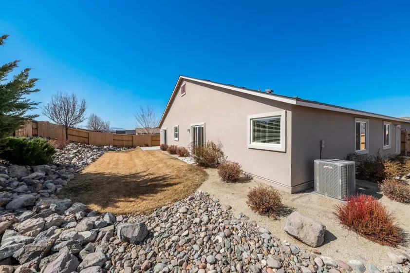 1124 Spruce Meadows, Sparks, Nevada 89441, 4 Bedrooms Bedrooms, ,3 BathroomsBathrooms,Residential,Residential,Spruce Meadows,250003208