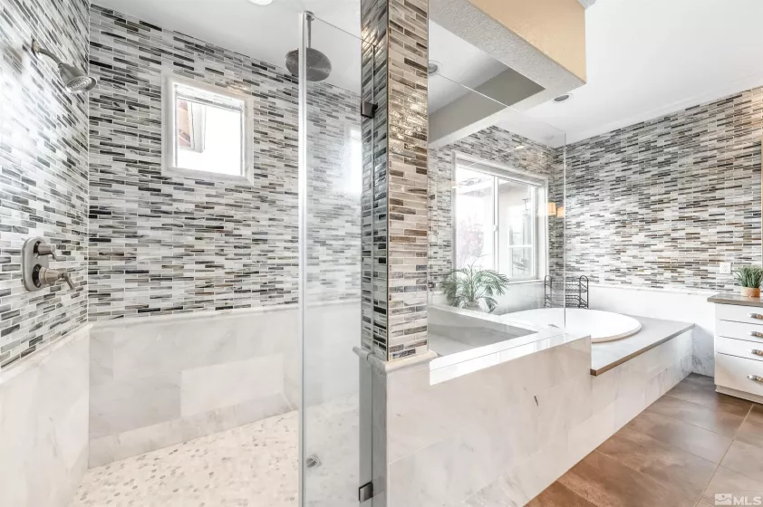 13335 Satinspar, Reno, Nevada 89511, 5 Bedrooms Bedrooms, ,6 BathroomsBathrooms,Residential,Residential,Satinspar,250005326